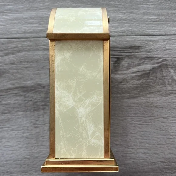 Vintage Linden Alarm Clock - Picture 4 of 14